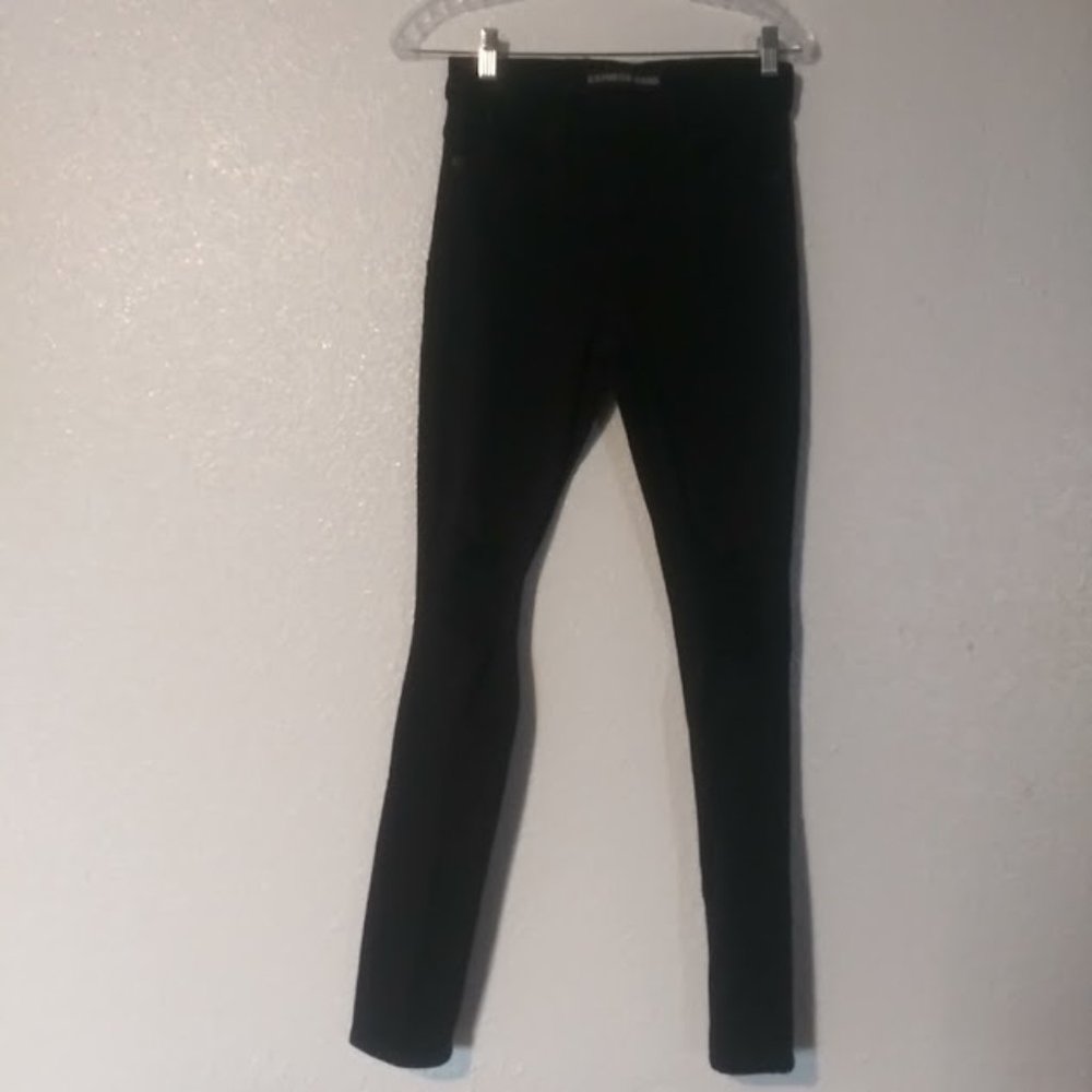 Express Jeans women's size 4 black high rise distressed legging Jeans